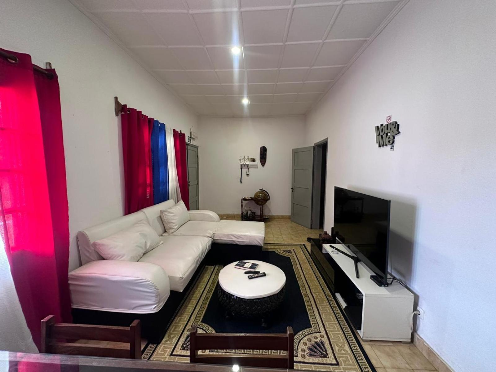 Ferienwohnung J Nova Lda Sao Tome Exterior foto